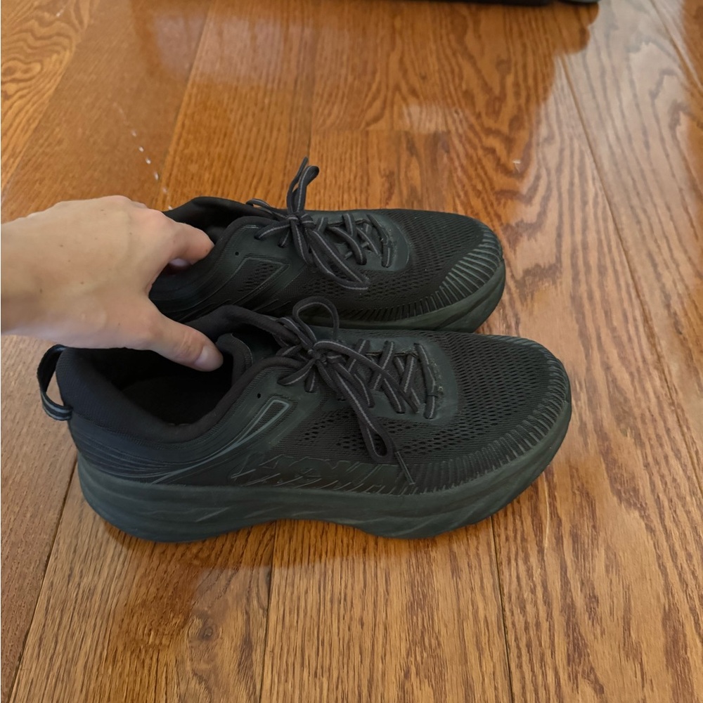 Brand new Hoka Bondi 7 size 9